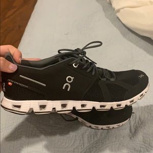 On Cloud Women’s Tennis Shoe